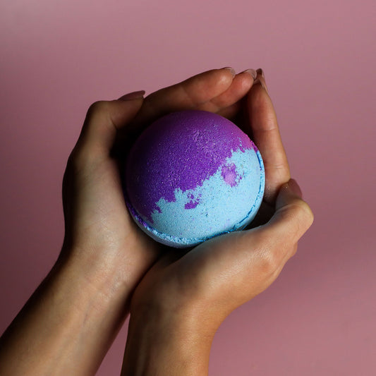 Men's Luxury Grooming Gift Set | Bold Bergamot & Birch Bath Bomb, Whipped Soap & Soap Sponge | Father's Day Gift for Him