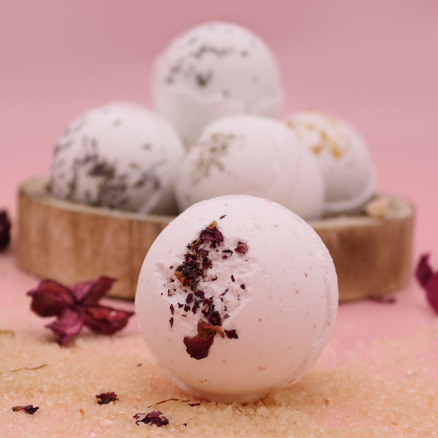 Sensual Himalayan Salt Bath Bomb – Ylang Ylang & Coconut Oil (180g)
